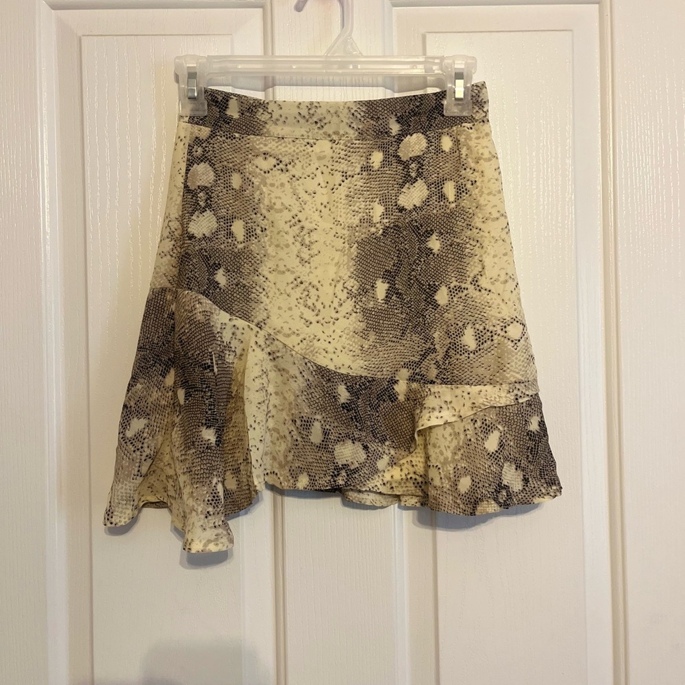 Stylish Beige and Brown Snake Print Skirt